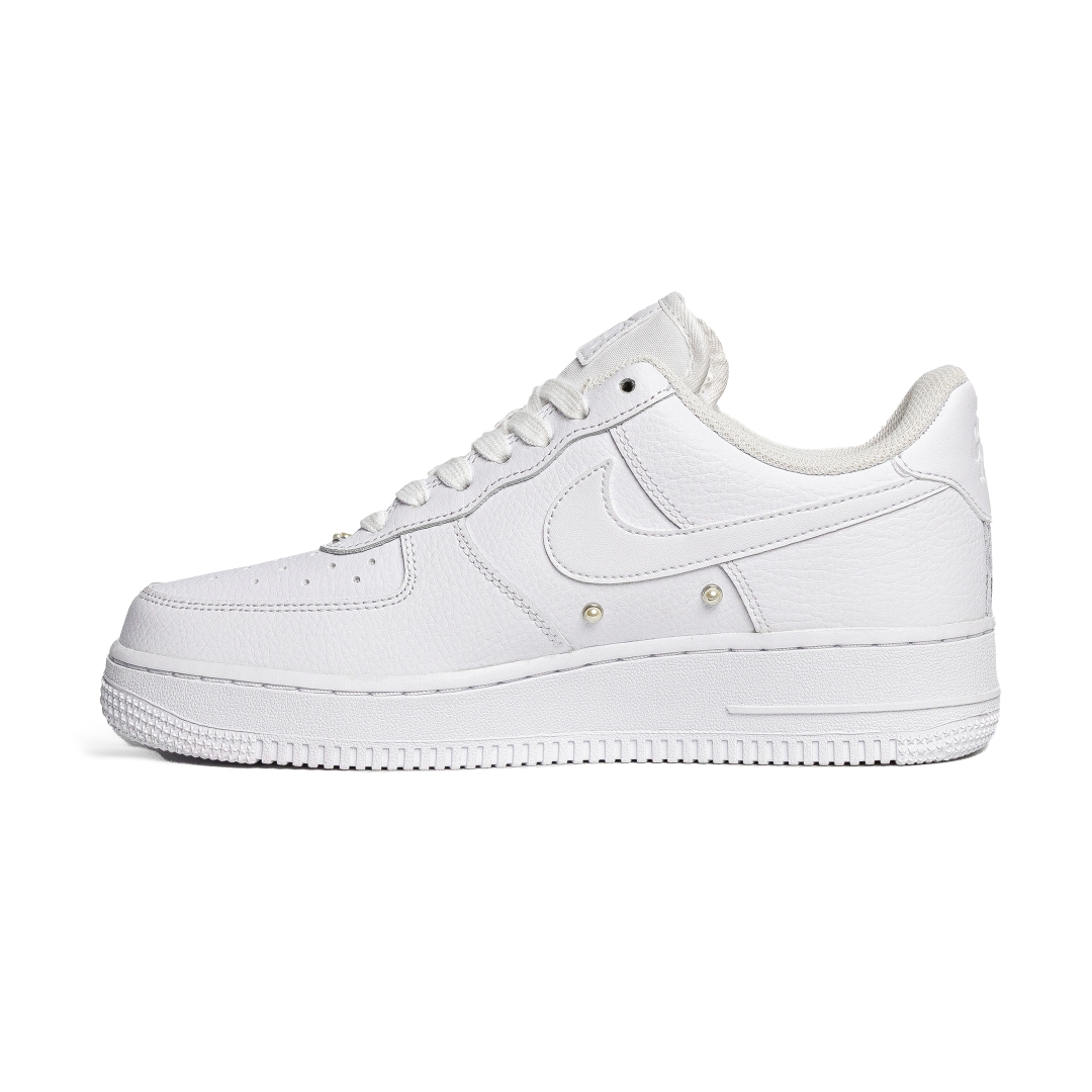 Nike Air Force 1 Low 07 SE Pearl White DQ0231-100