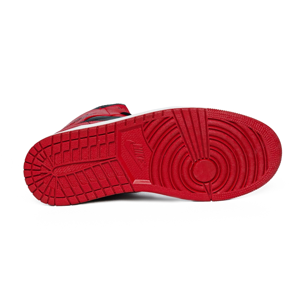 Nike Air Jordan 1 Mid Banned 554724-074