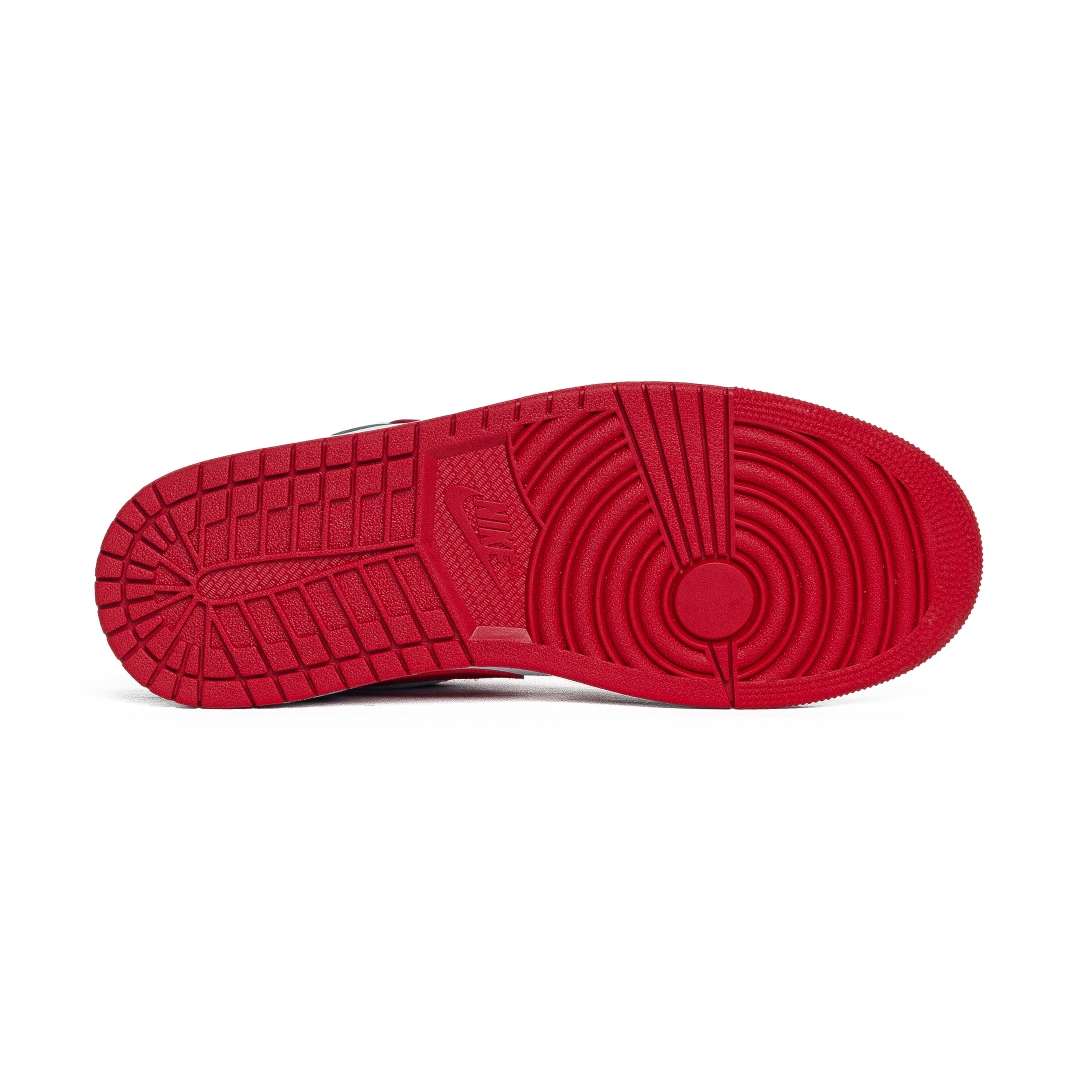 Nike Air Jordan 1 Low  Bulls 553558-163