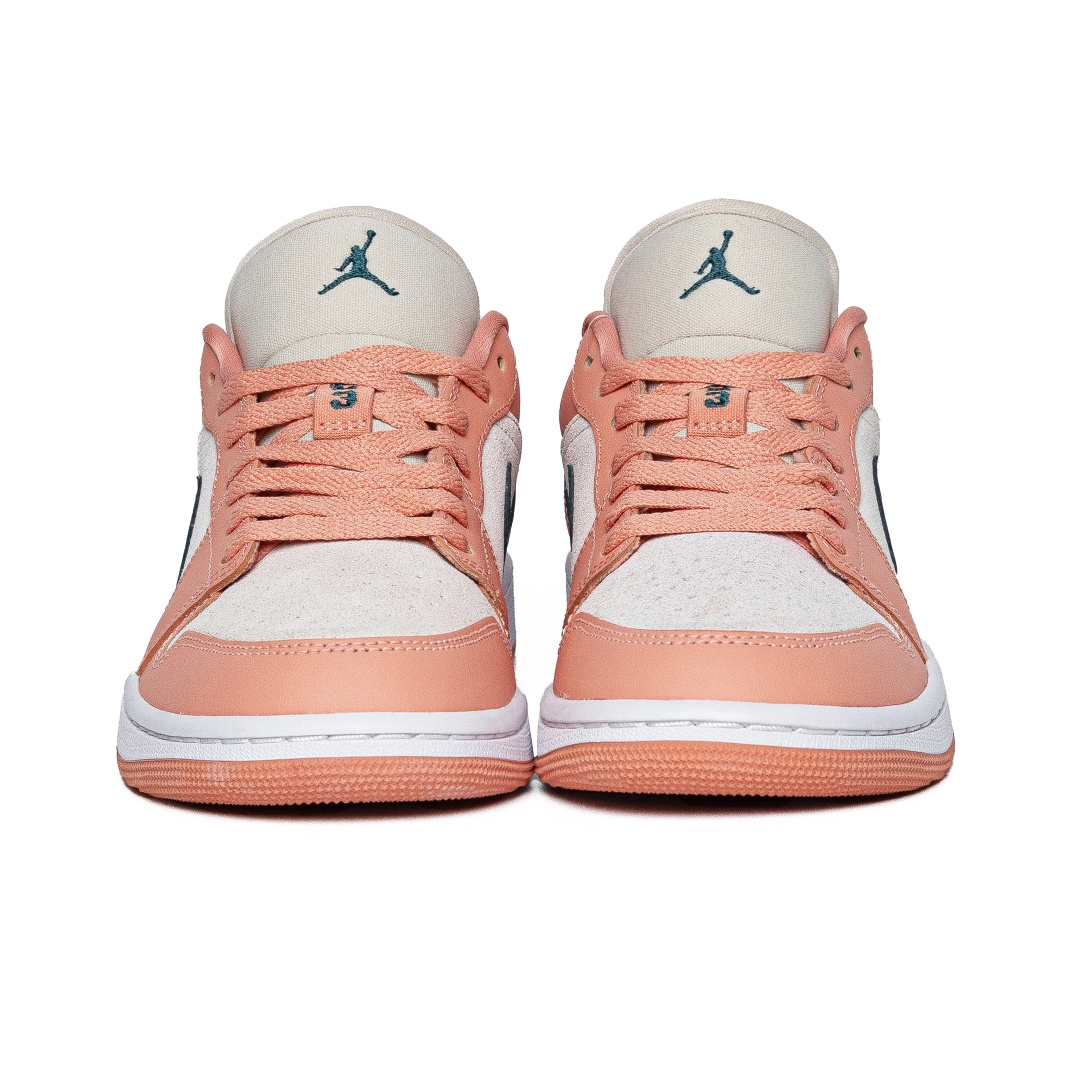 Nike Air Jordan 1 Low Light Madder Root DC0774-800