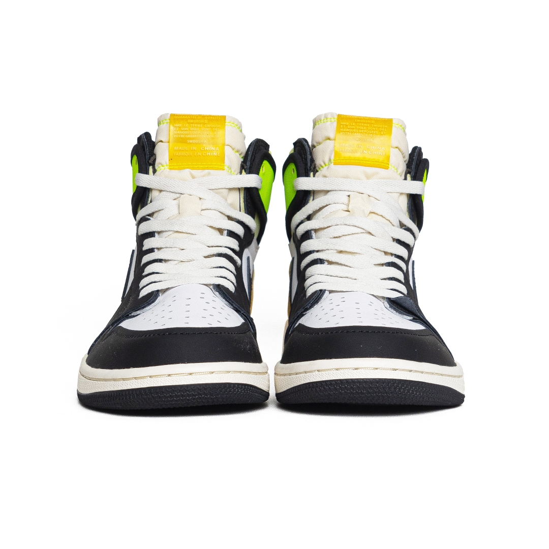 Air Jordan 1 Retro High OG Volt Gold 555088-118