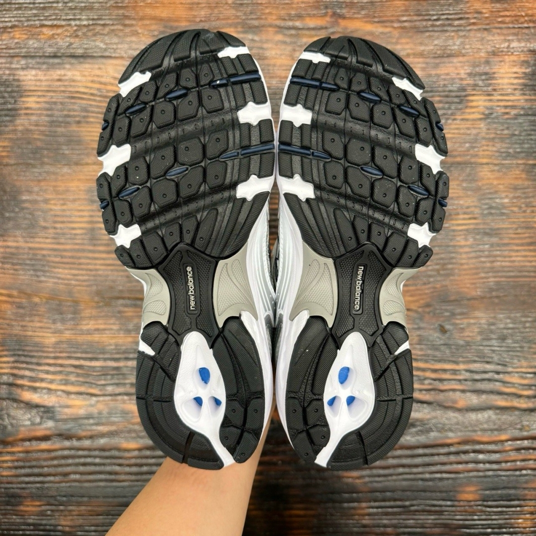 NBL530 SILVER WHITE NAVY DS