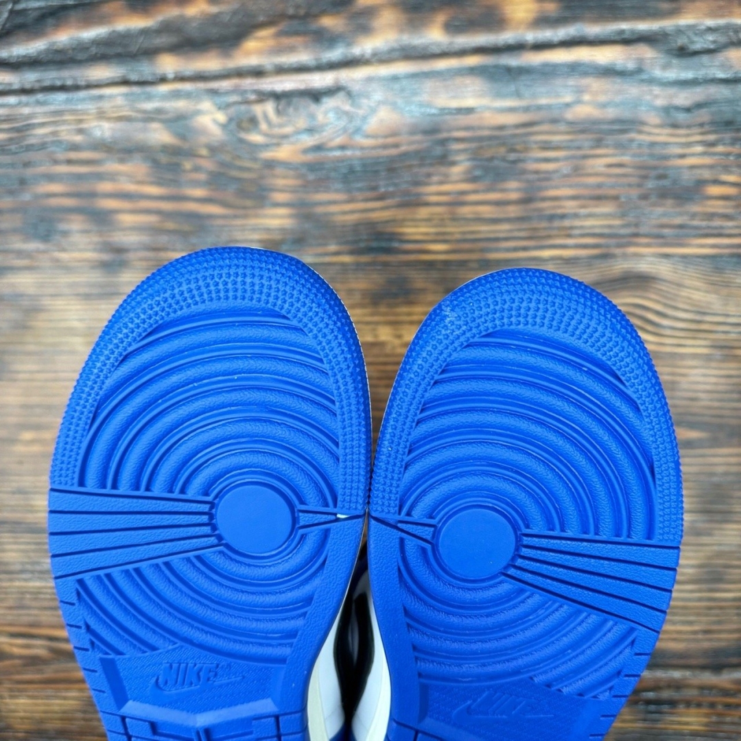 1s Low OG Game Royal DS FB