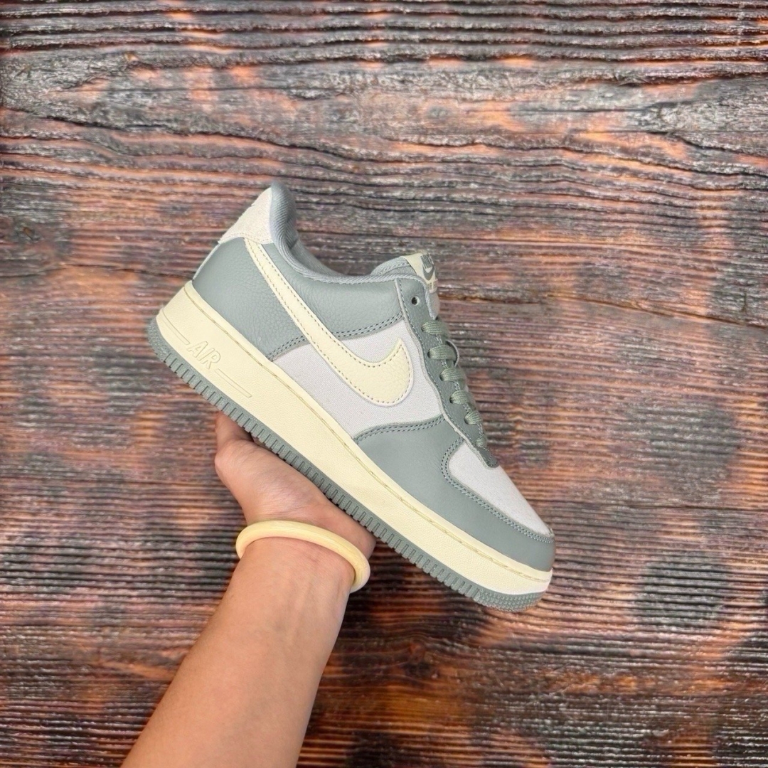 af2718 - AF1 Low Mica Coconut Milk - 39