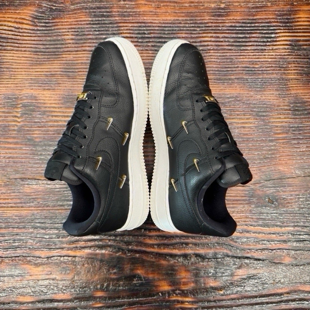 af2721 - AF1 Low Sisterhood Black - 40