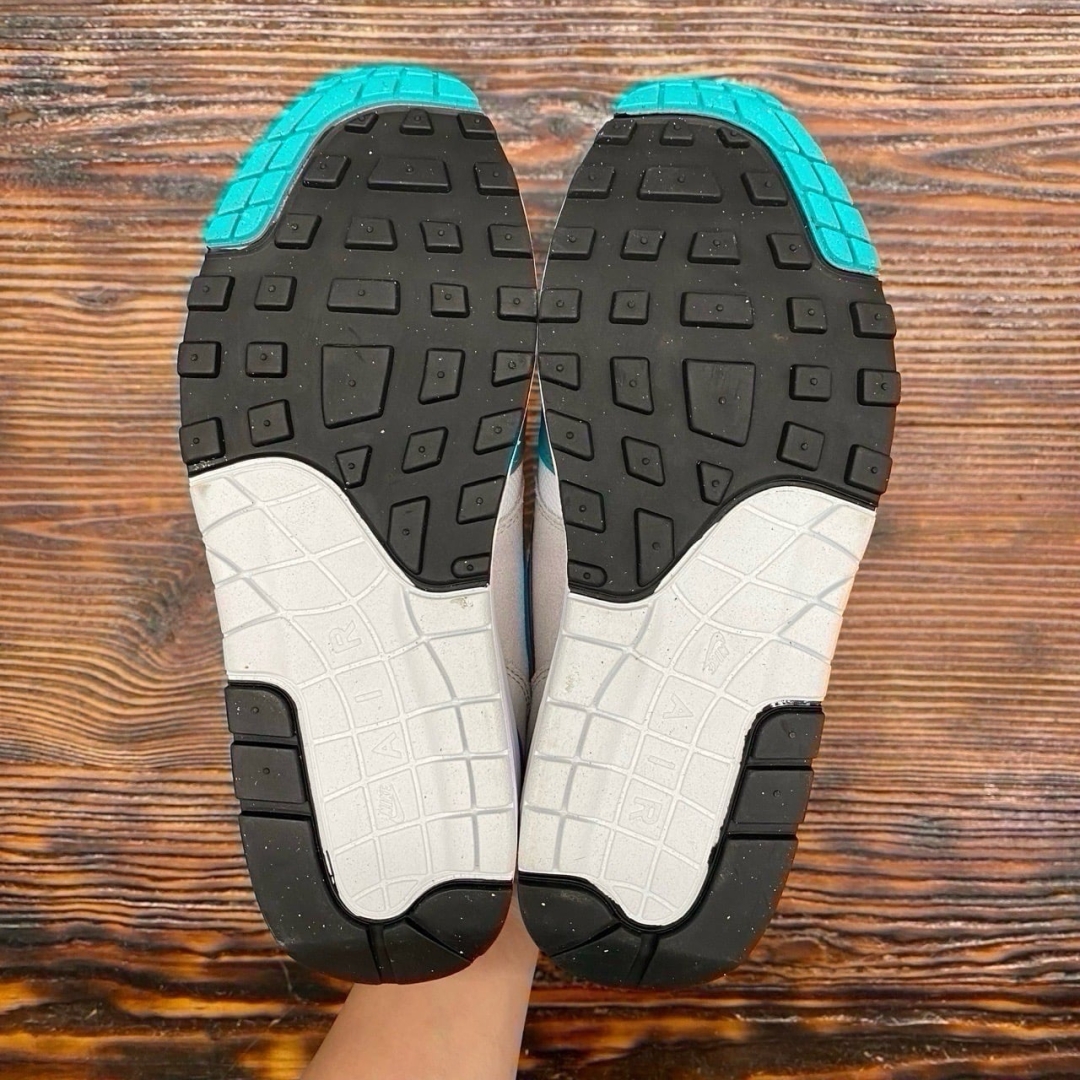 AM1 CLEAR JADE DS FB