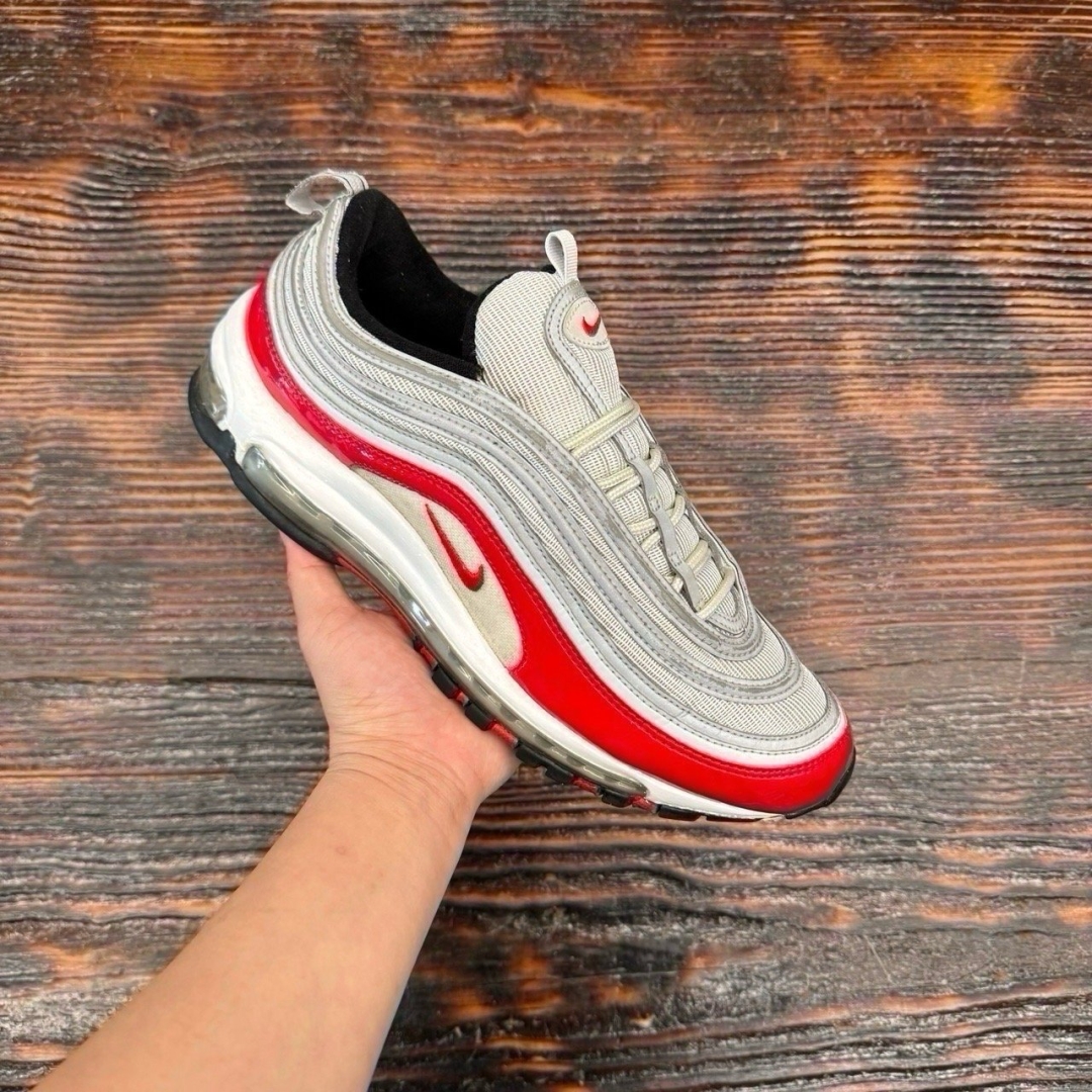 am1545 - AM97 University Red - 44