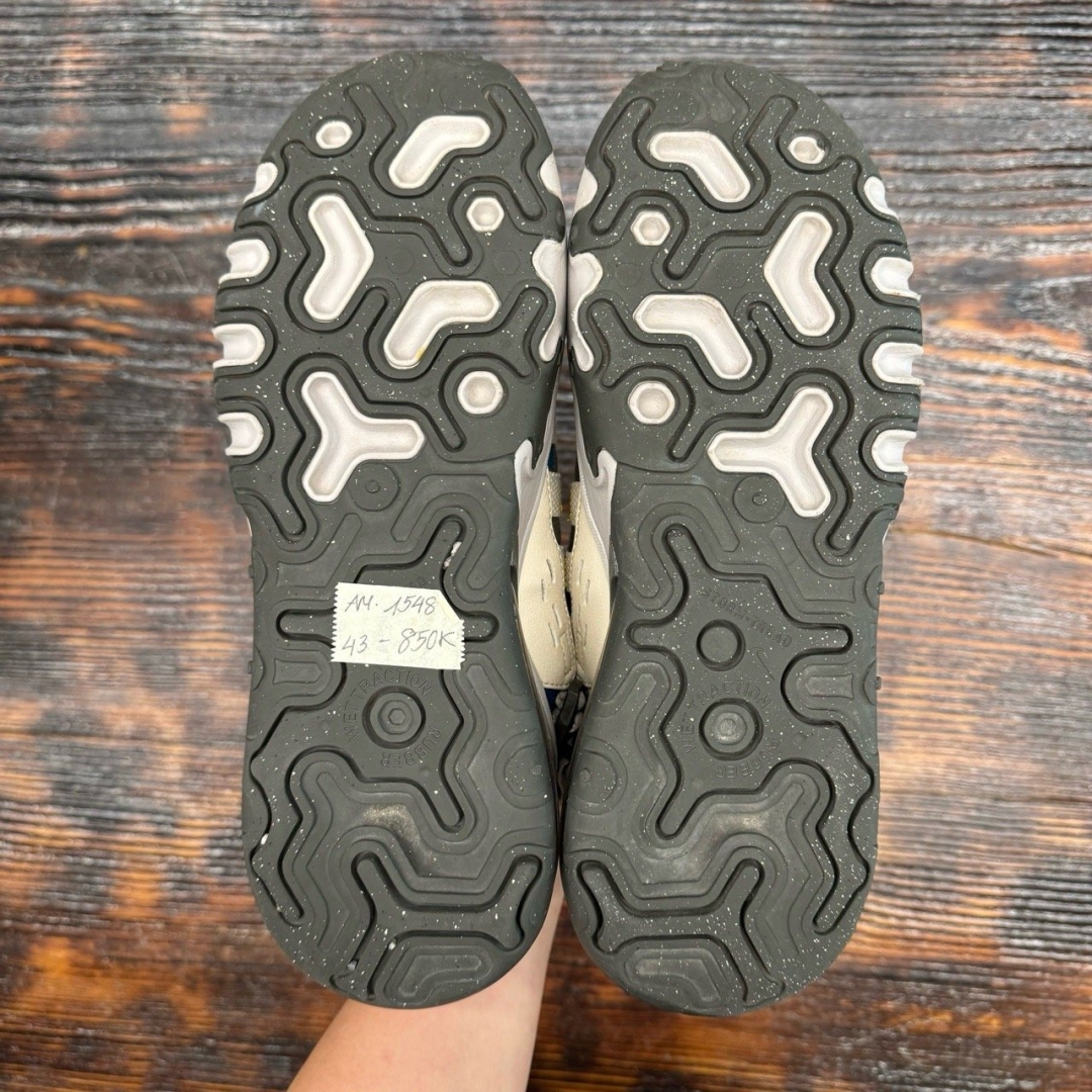 am1548 - AM270 Vistascape Brown - 43