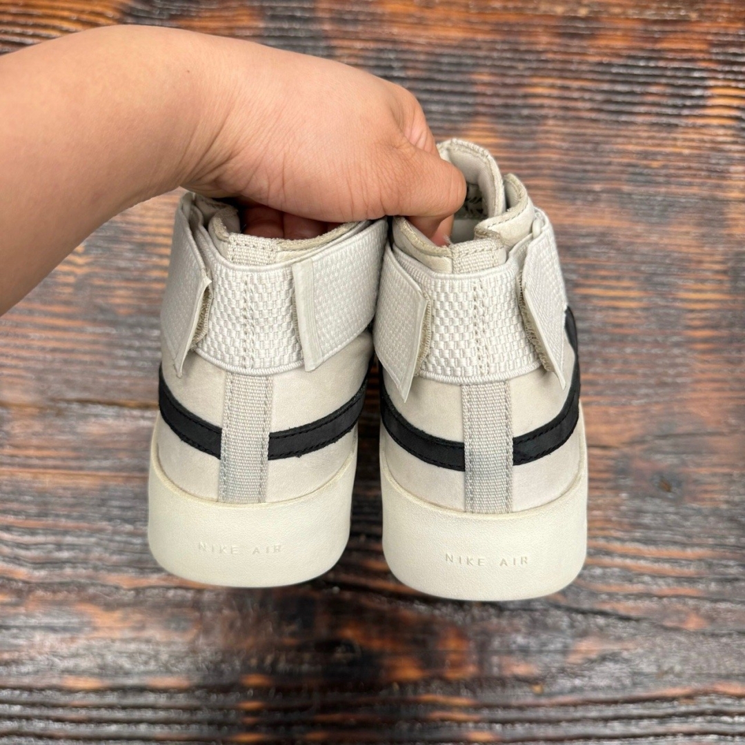 Cs2877 - Nike Fear Of God Raid Light Bone - 42