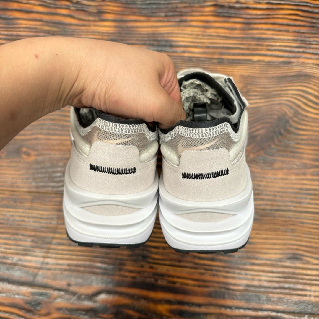 cs2880 - Nike Waffle Grey DS FB - 36.5