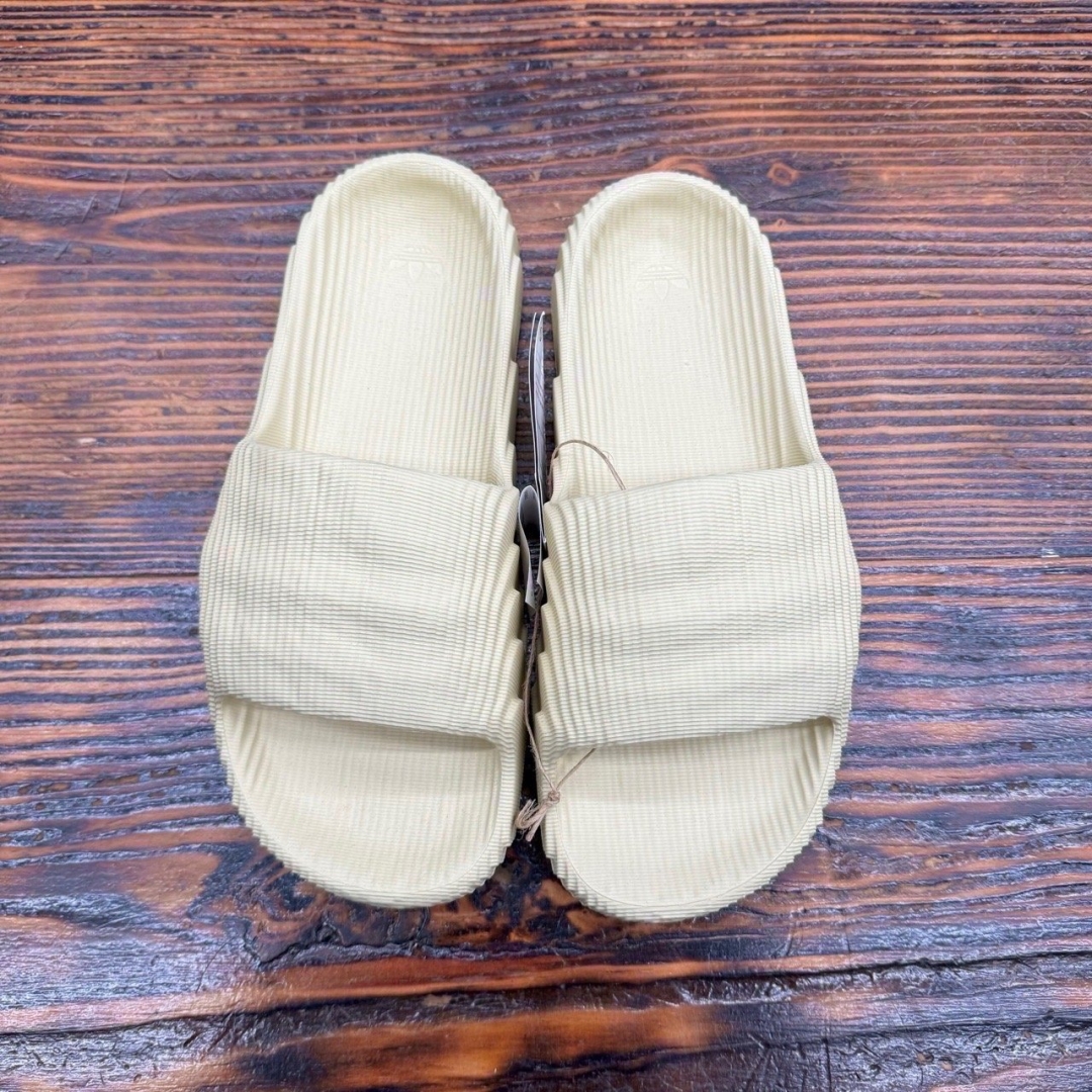 cs2995 - Adilette Slides Sand DS FB - 39
