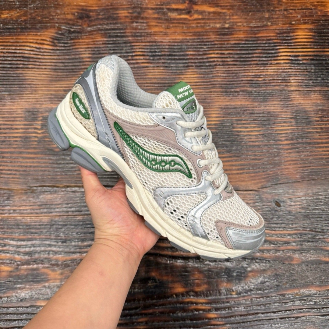 cs3257 - Saucony Triumph 4 Silver Green FB - 42