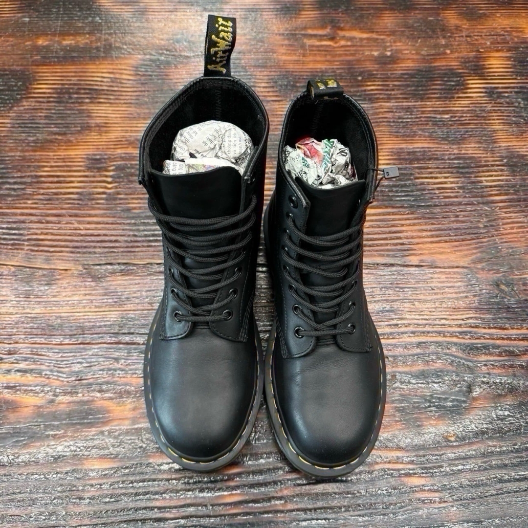 cs3511 - DR 1460 Greasy Black - 38