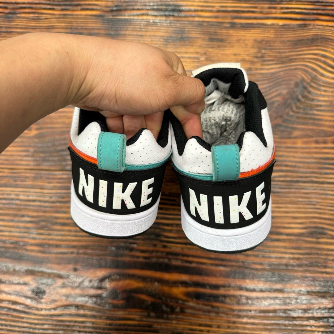 cs3540 - Court Borough Black White Orange - 37.5