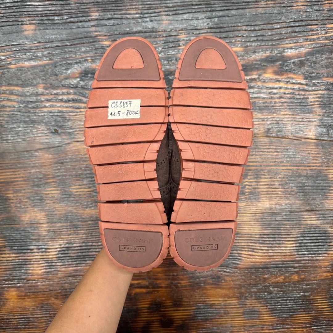 cs3857 - Cole Haan Brown - 42.5