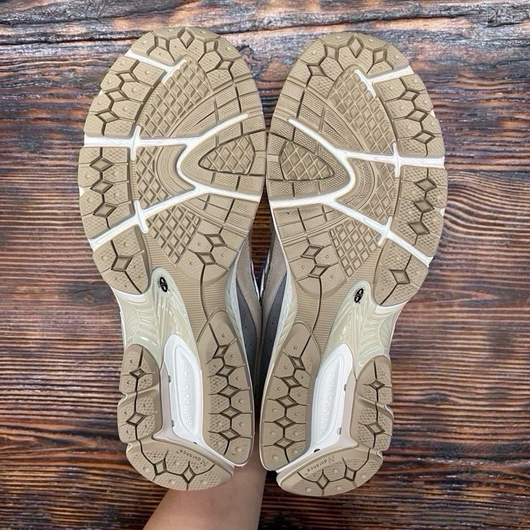 cs3864 - NBL2002 DRIFTWOOD SANDSTONE DS FB - 42