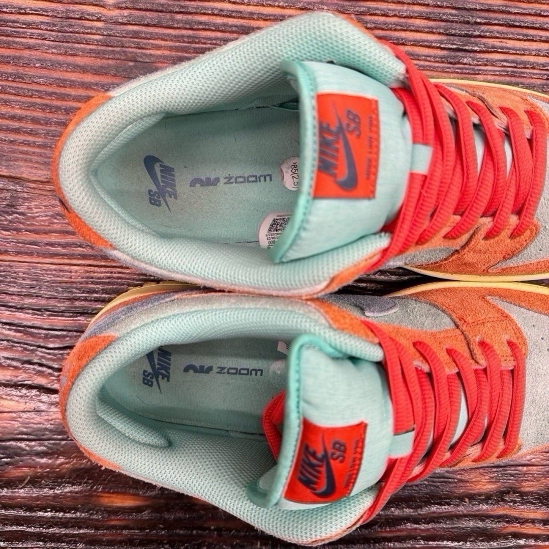 du368 - Dunk SB Low Orange Emerald Rise FB - 44.5