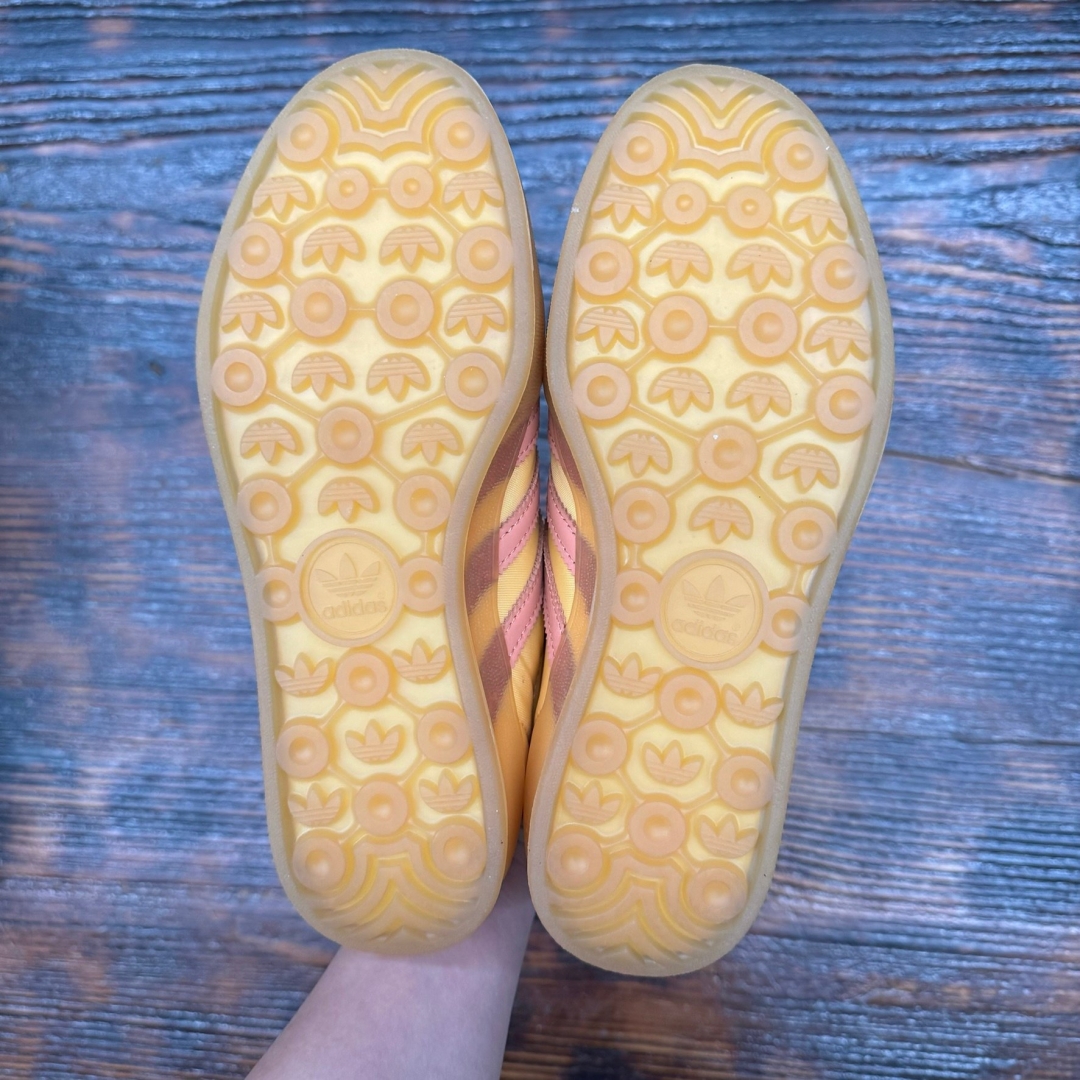 GAZELLE INDOOR YELLOW DS FB - 38.5