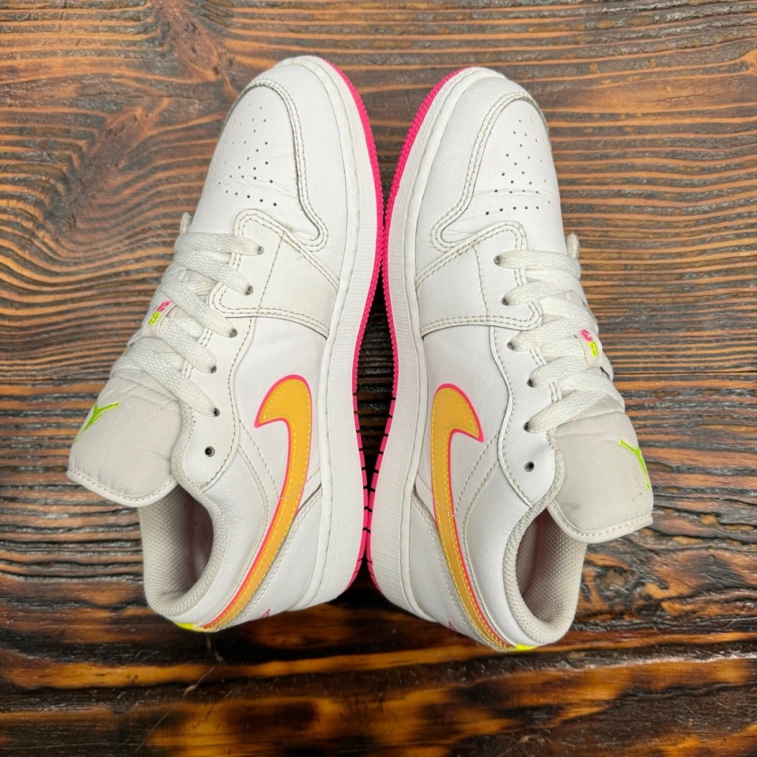 jd2898 - 1S Loww Edge Glow - 36.5