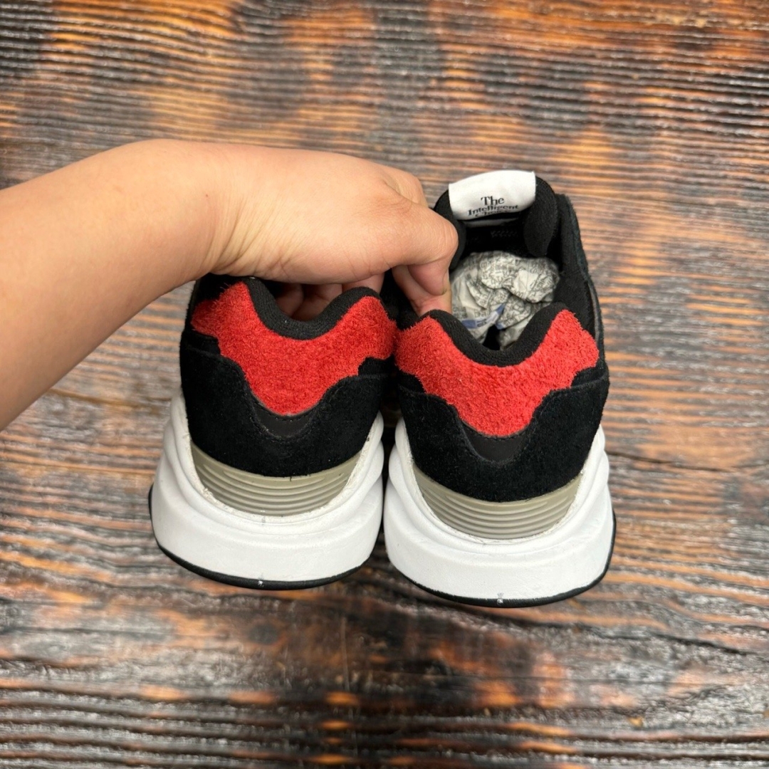 NBL 57/40 BLACK RED DS FB - 41.5