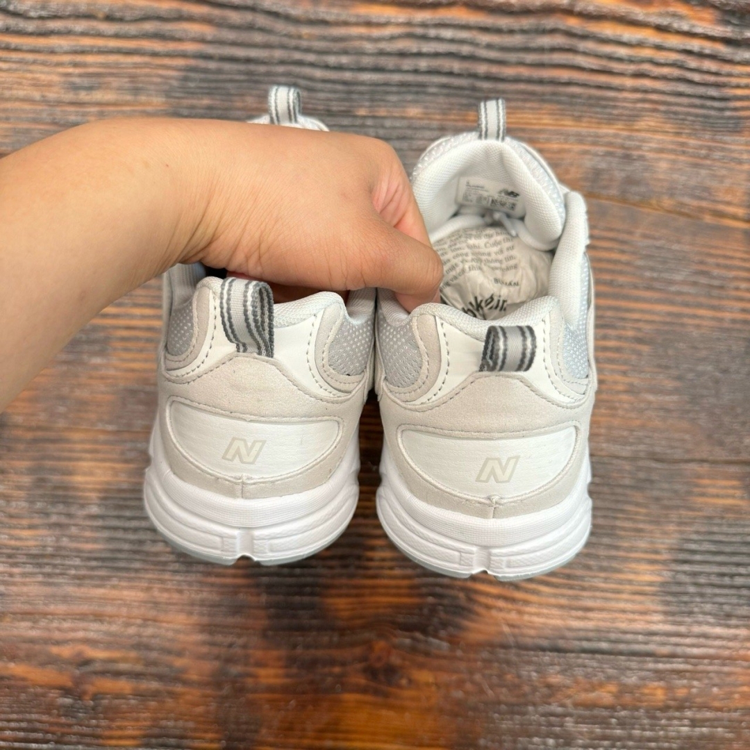 NBL408 GREY WHITE DS