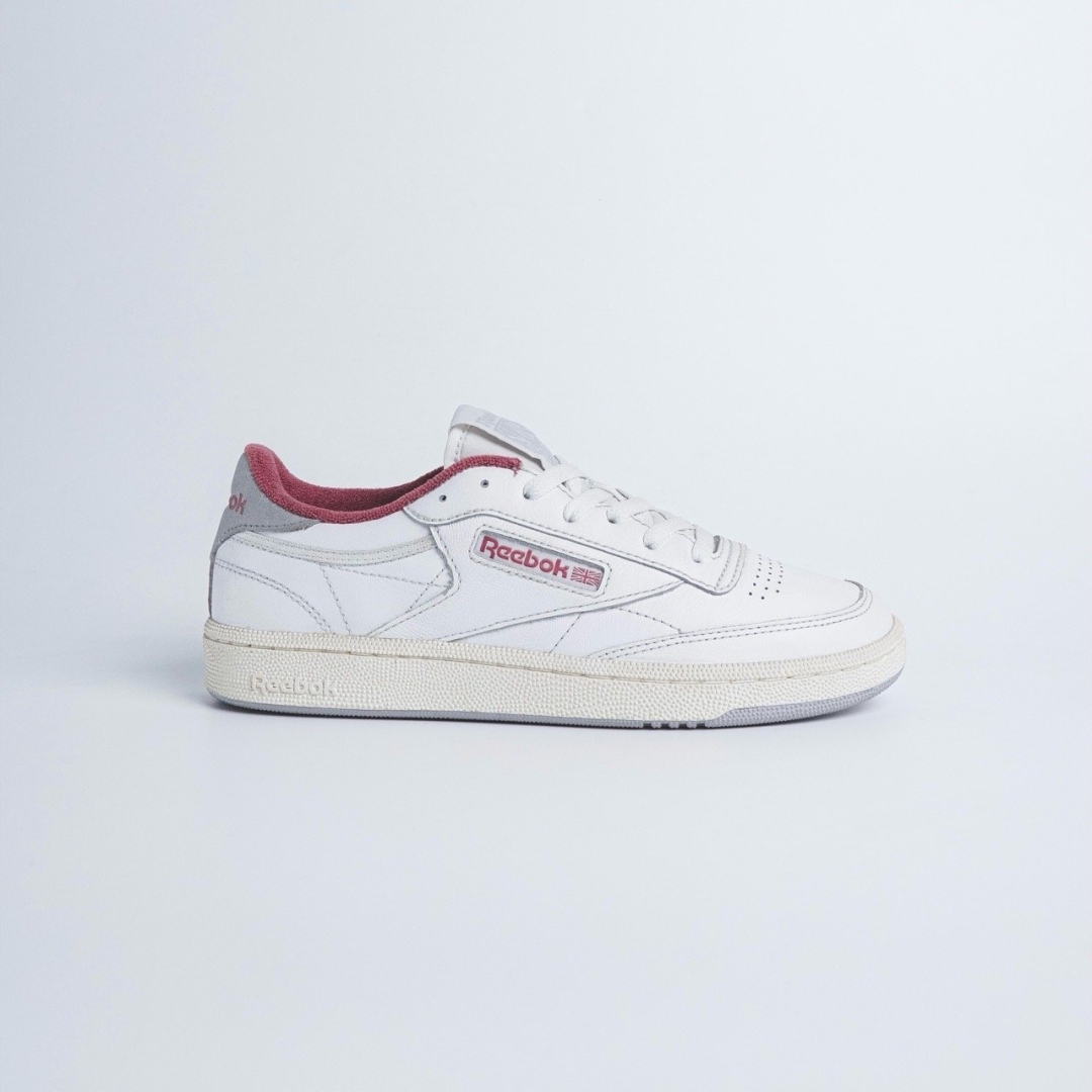 RB65 - Reebok Club C 85 White Red Ds - 40