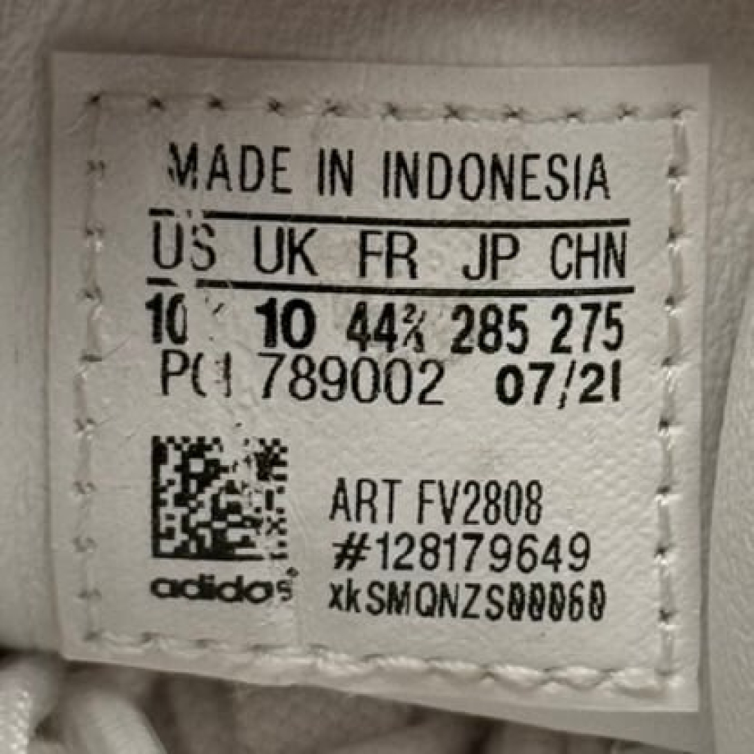 cs3018 - Superstar Size Tag Cloud White - 44 2/3