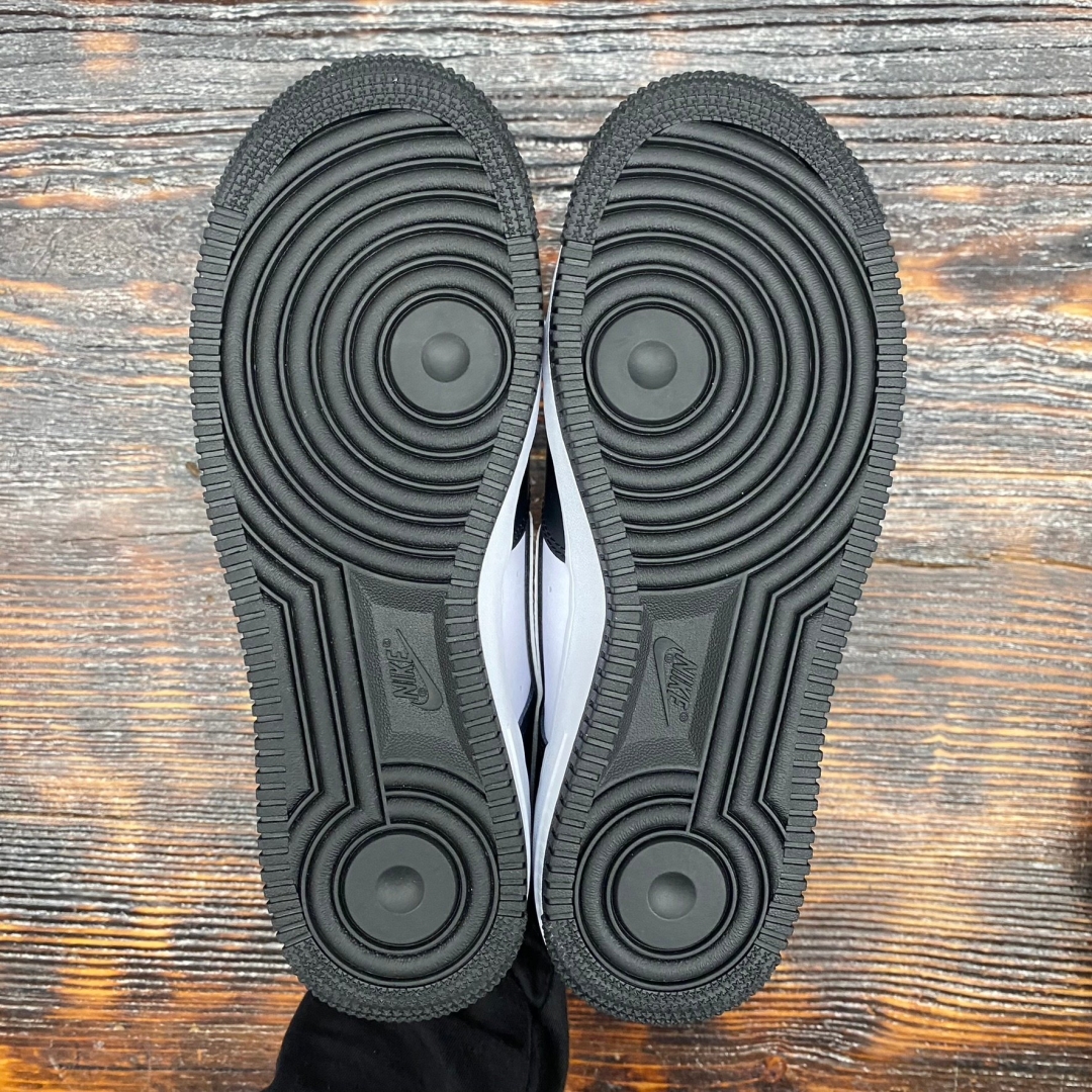 DV0788001 AF1 LOW PANDA DS