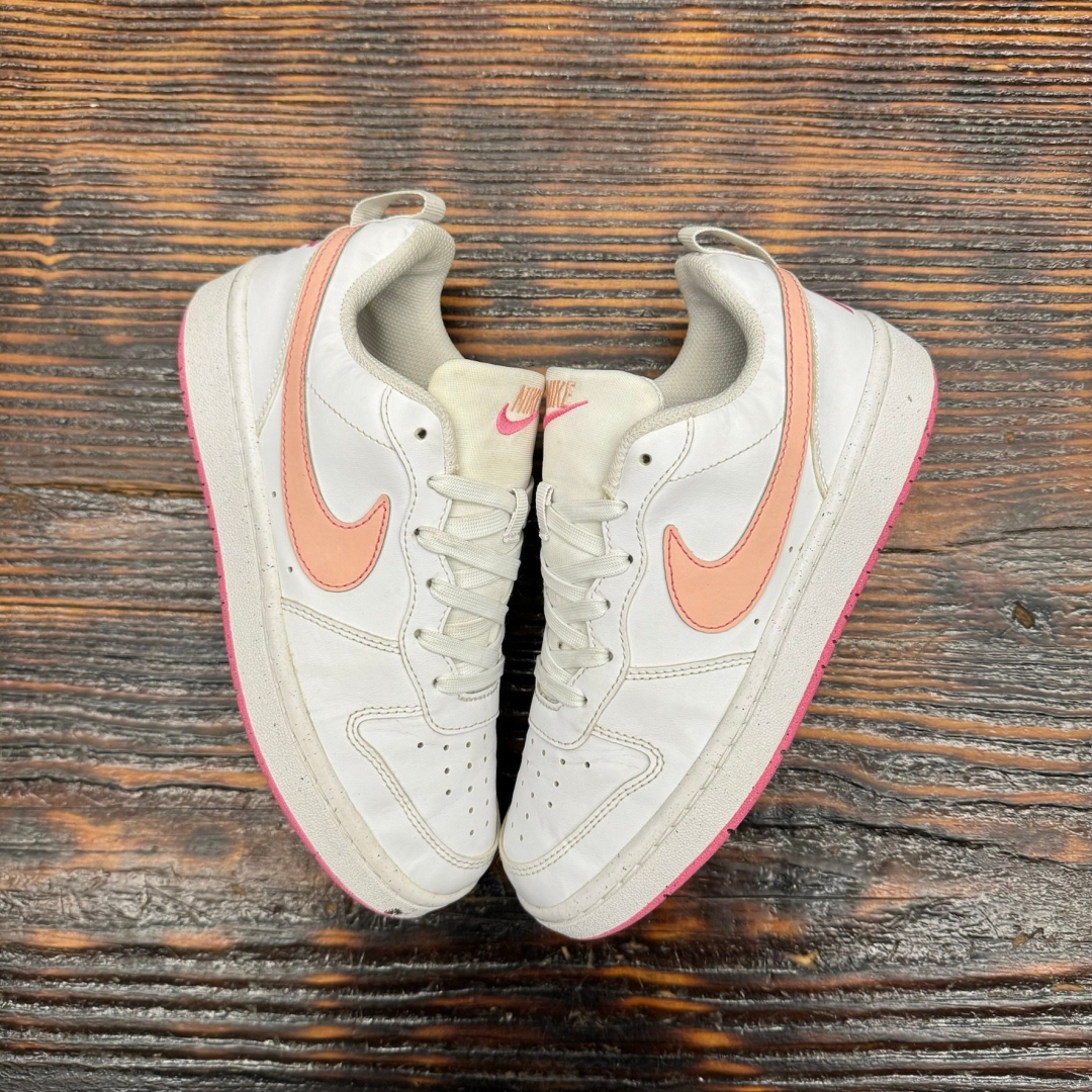 CS4034 - NIKE COURT BOROUGH WHITE PINK - 36,5