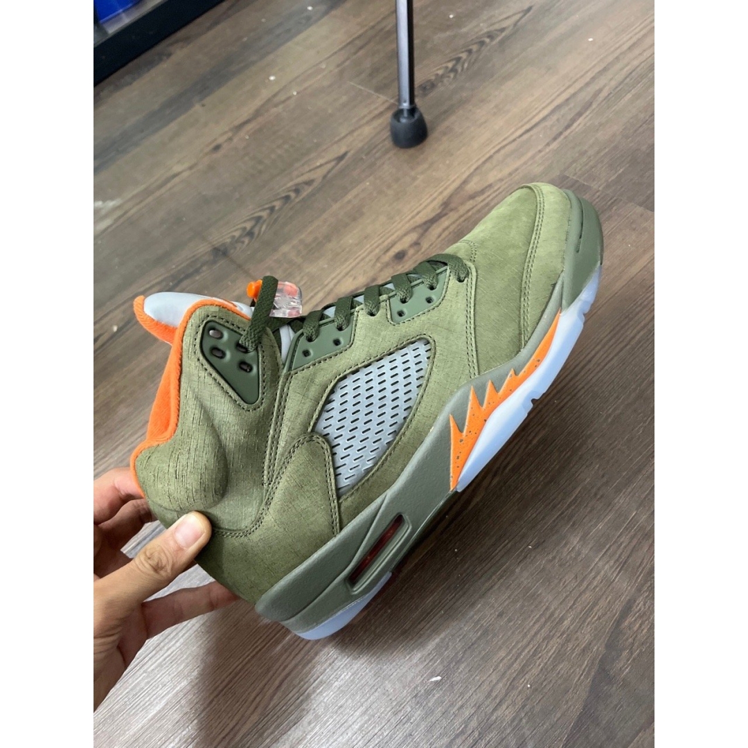 JD3174 - JORDAN 5 OLIVE DS FB - 44