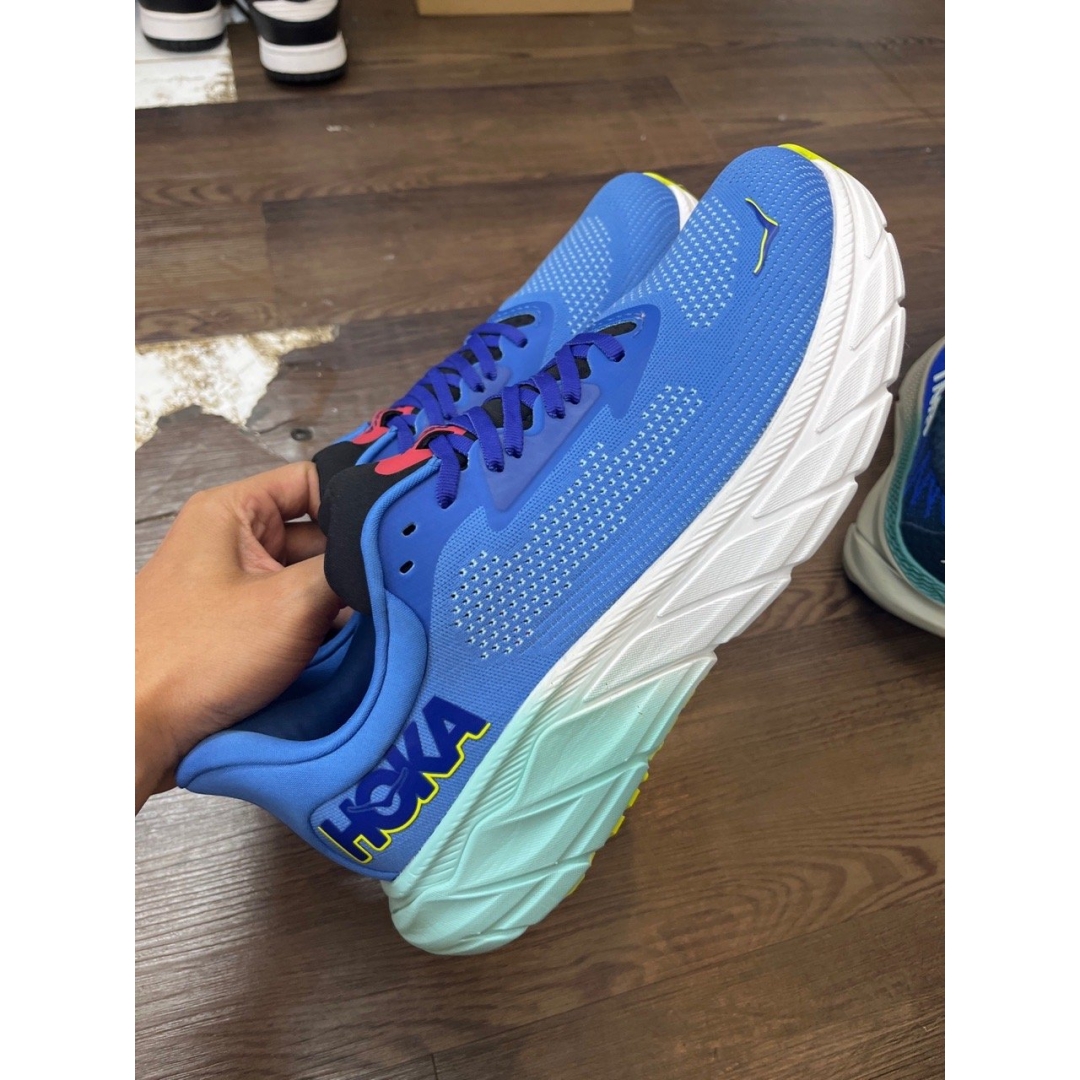 CS4064 - HOKA ARAHI 7 BLUE DS FB - 44