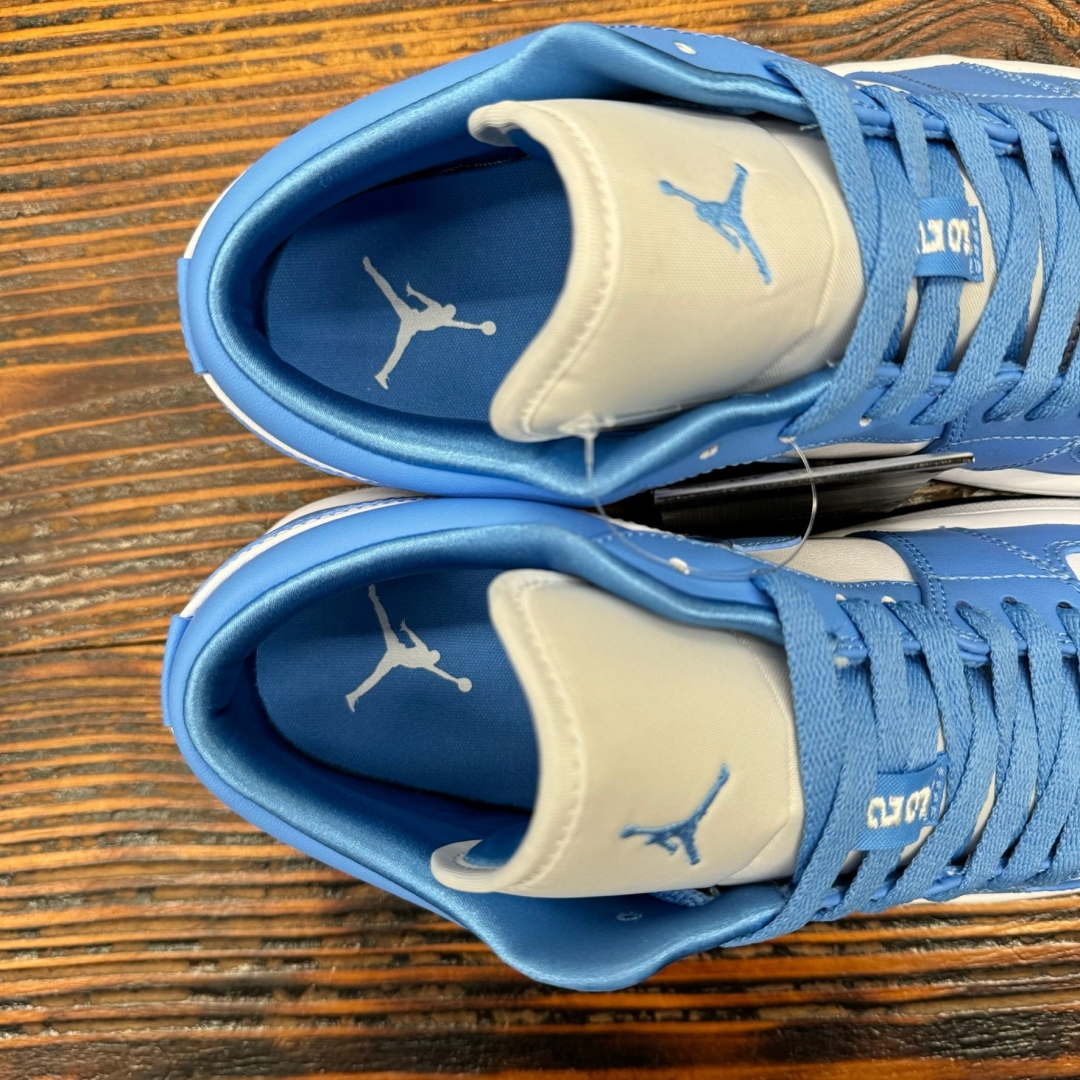 1S LOW UNC DS FB - 43