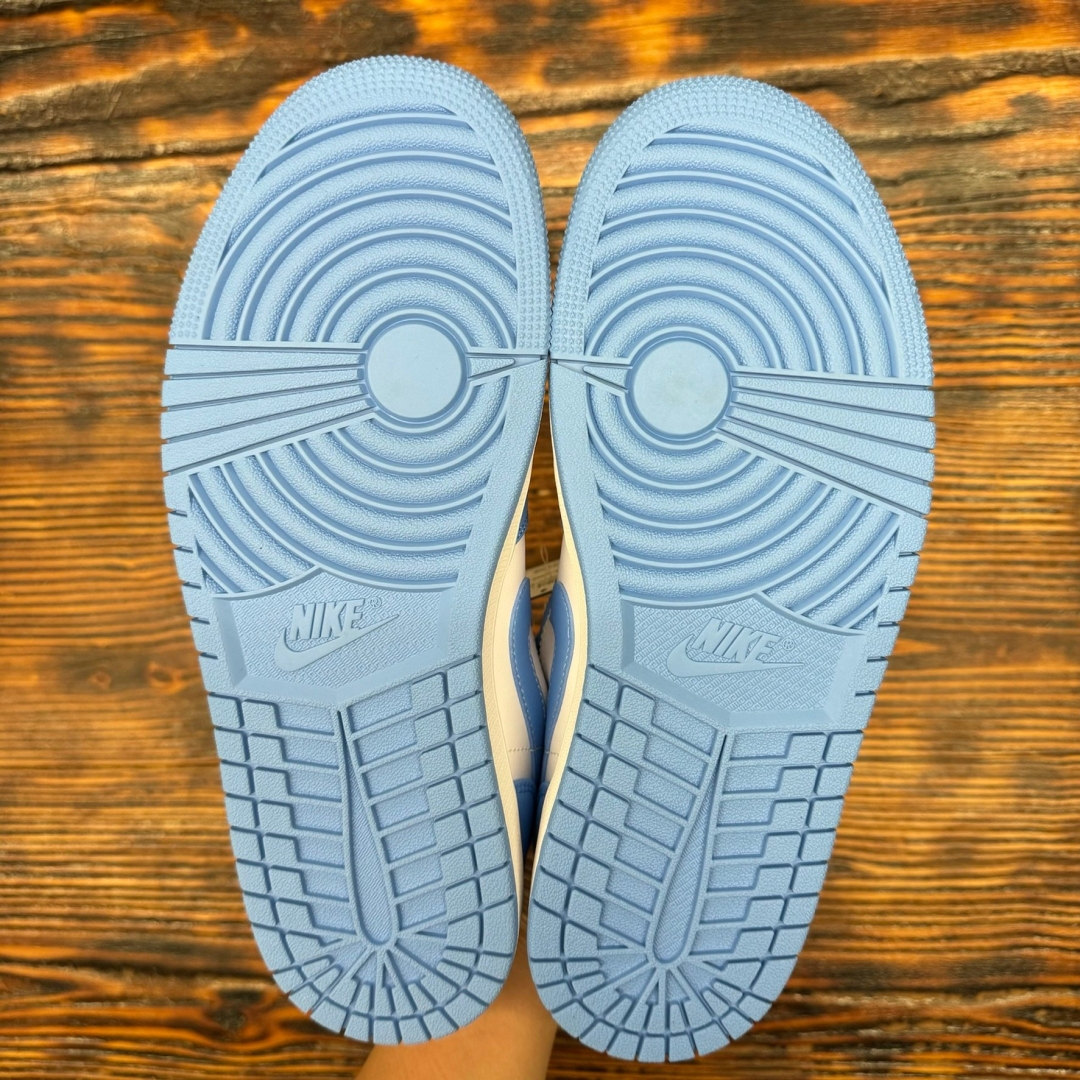 1S LOW UNC DS FB - 43