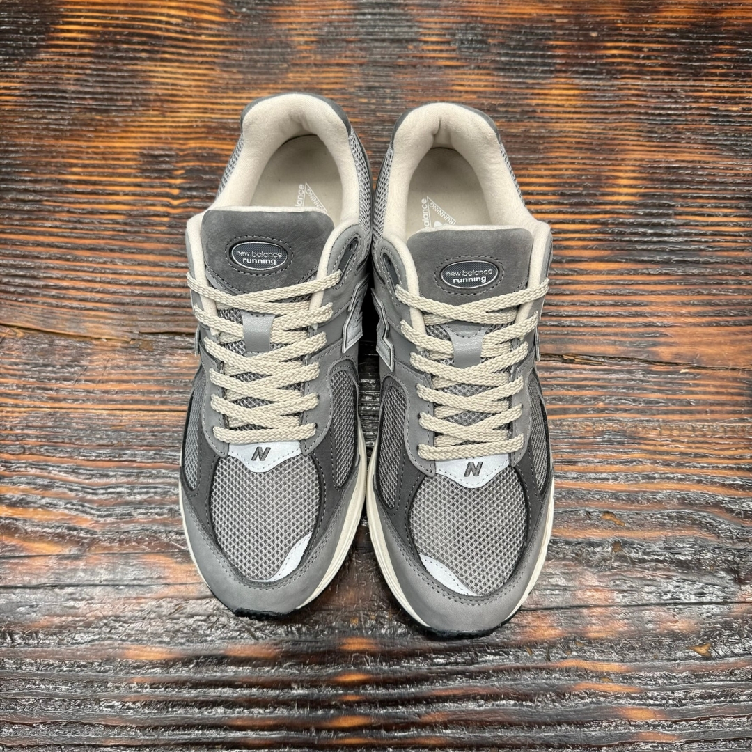 M2002RNM NEWBALANCE 2002 SHADOW GREY DS FB
