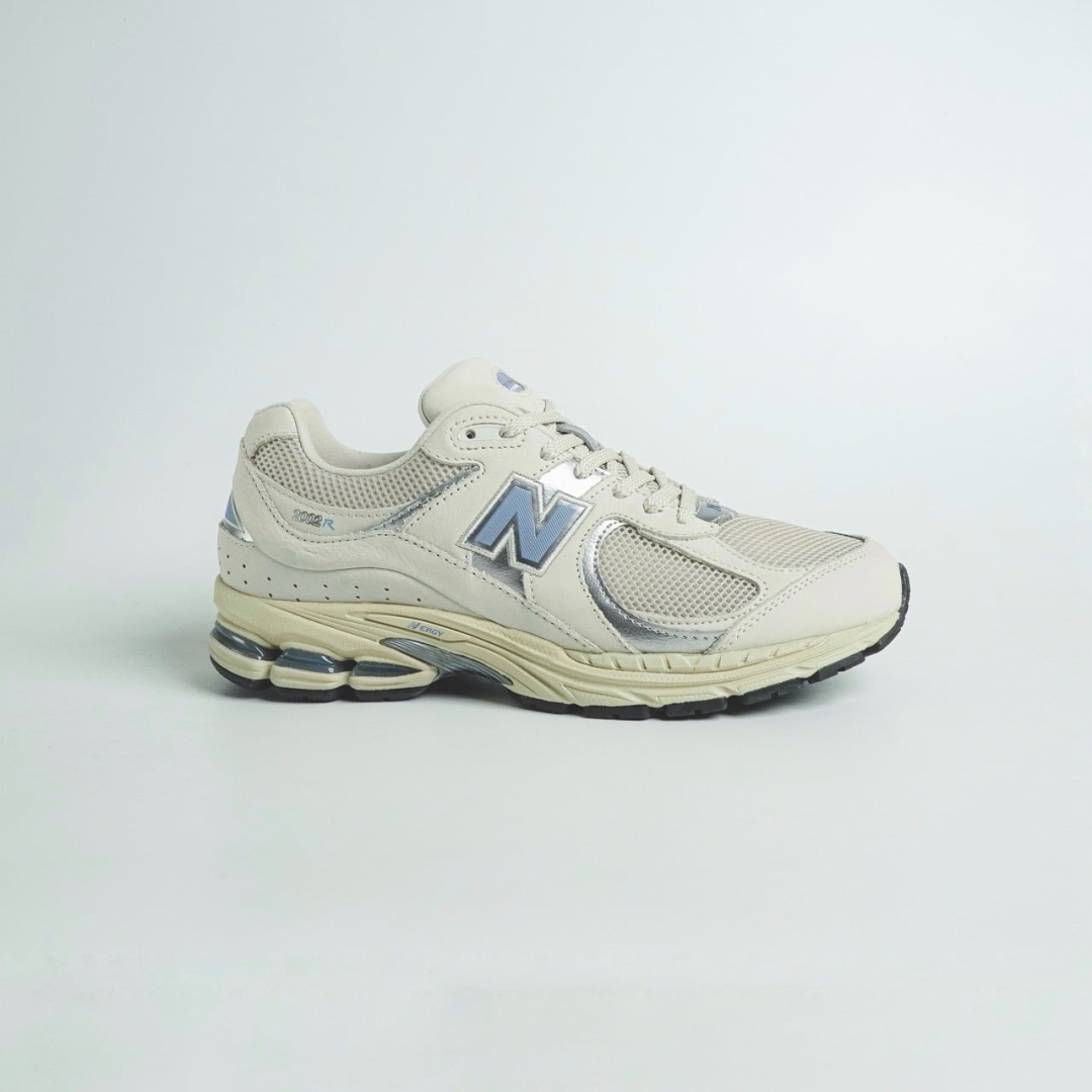 U2002ROB NEWBALANCE 2002 TAN BLUE DS FB