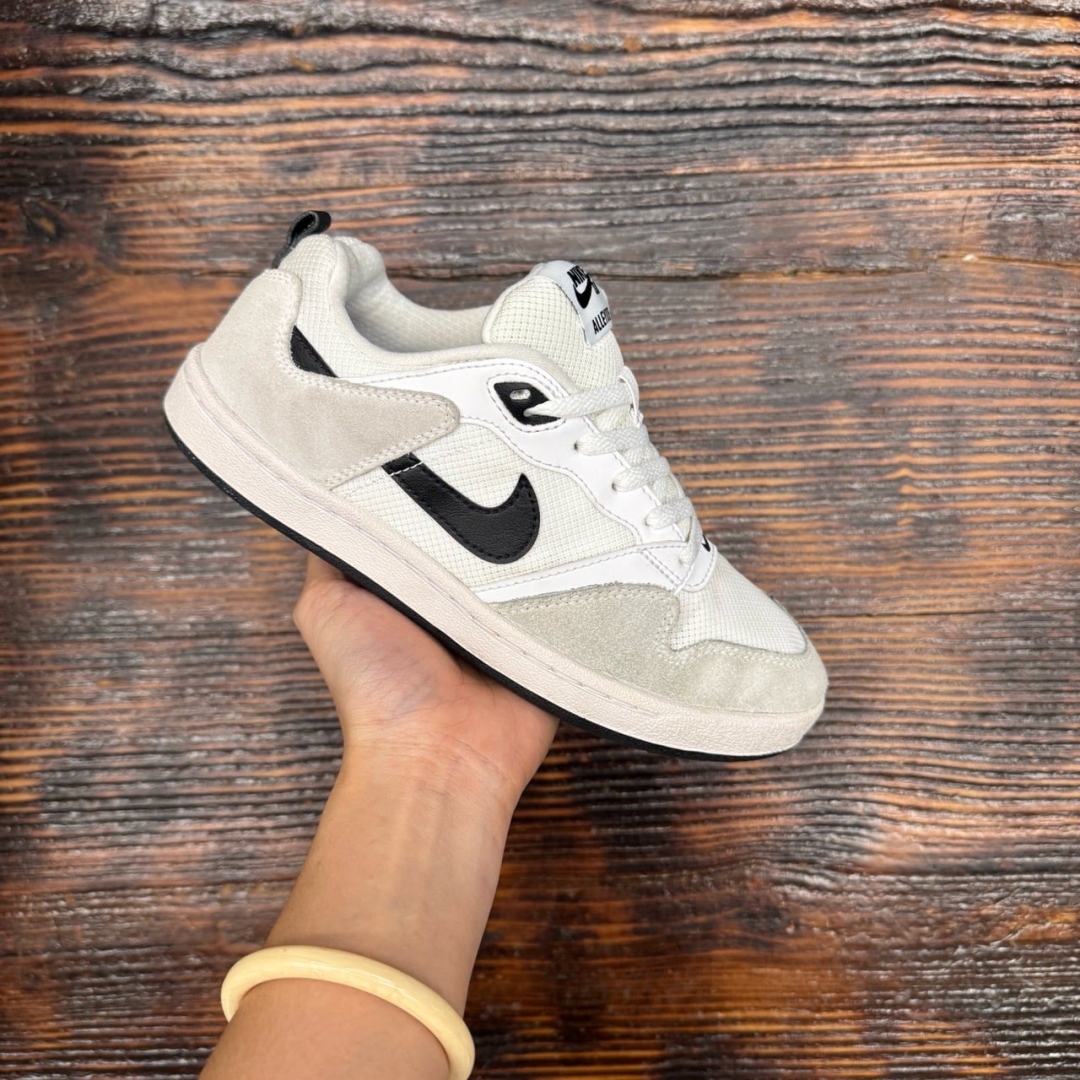 CS4224 - NIKE ALEYOOP GREY - 37,5