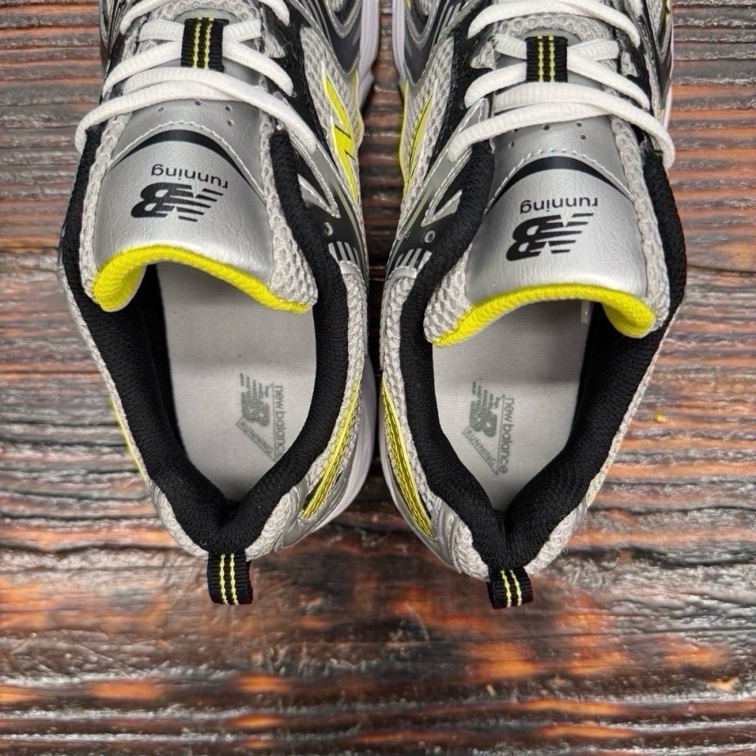 CS4243 - NEWBLANCE 530 RUNNING SILVER YELLOW DS - 38