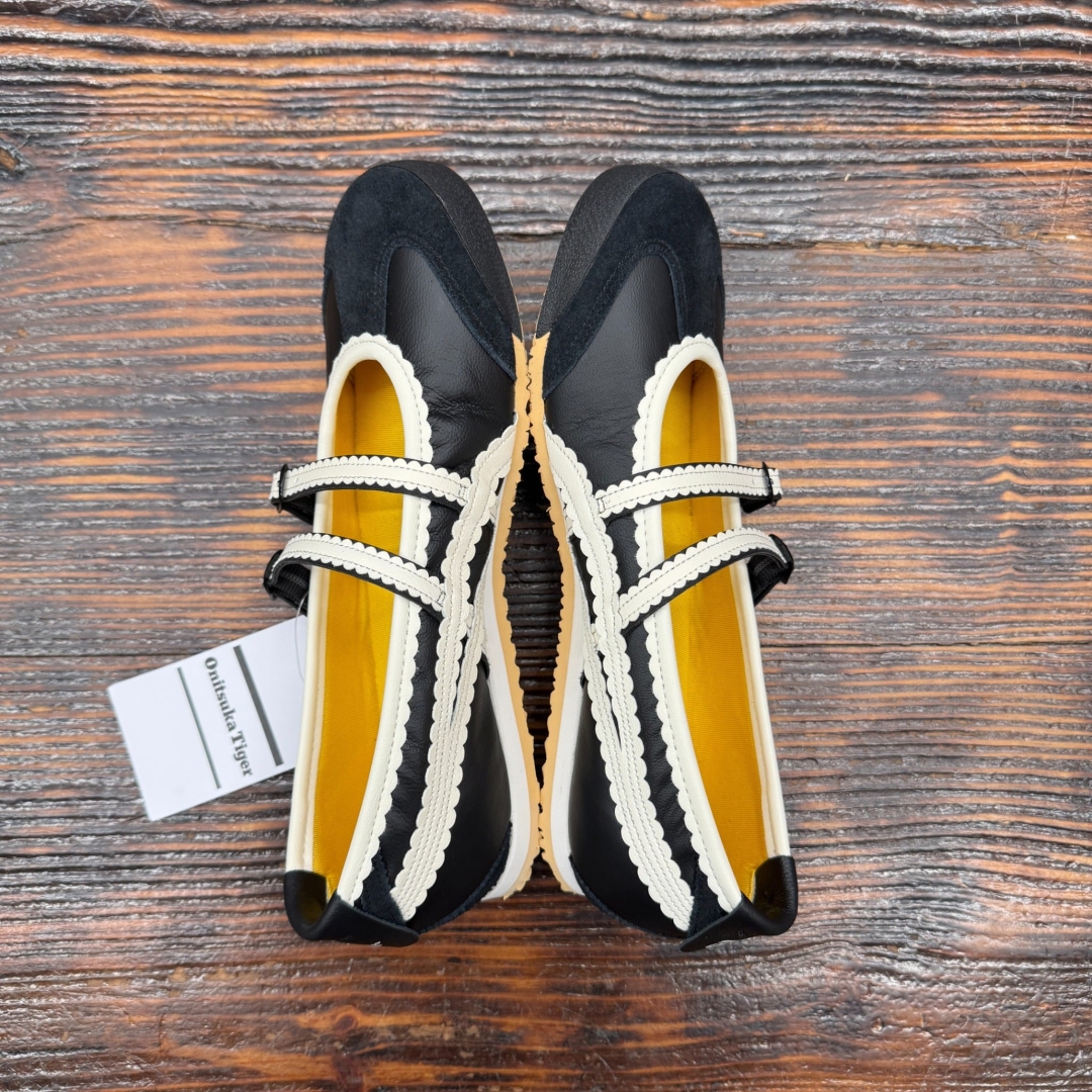 CS4321 - ONITSUKA TIGER 66 TGRS BLACK CREAM DS - 39,5