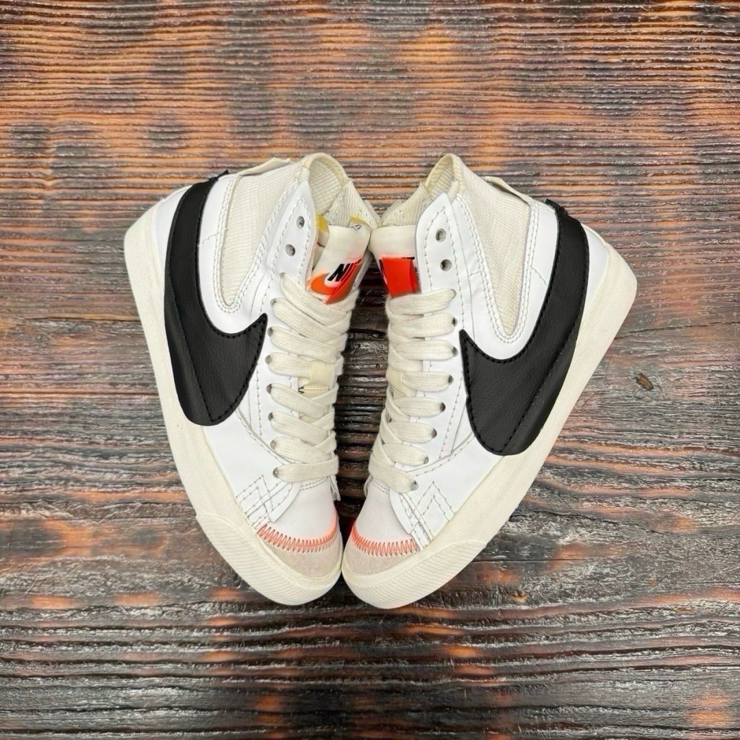 CS4323 - NIKE BLAZER MID JUMBO WHITE BLACK - 38