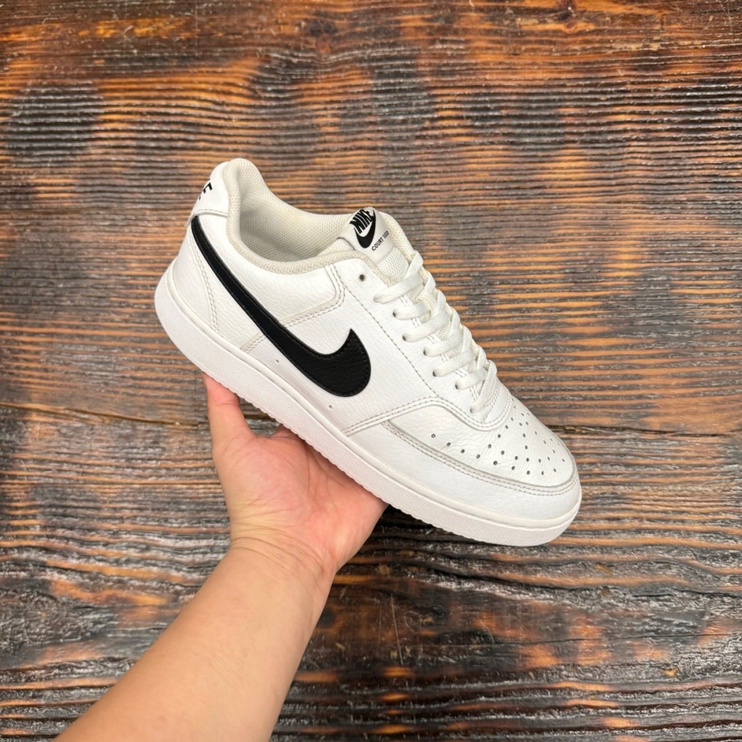 CS4352 - NIKE COURT VISION WHITE BLACK - 40