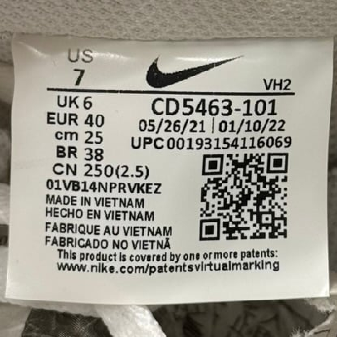 CS4352 - NIKE COURT VISION WHITE BLACK - 40