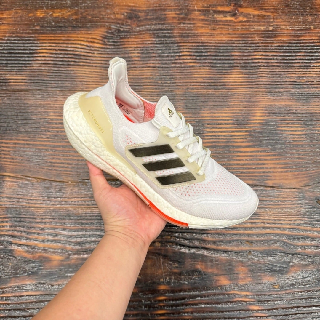 CS4358 - ULTRABOOST 21 TOKYO FB - 39