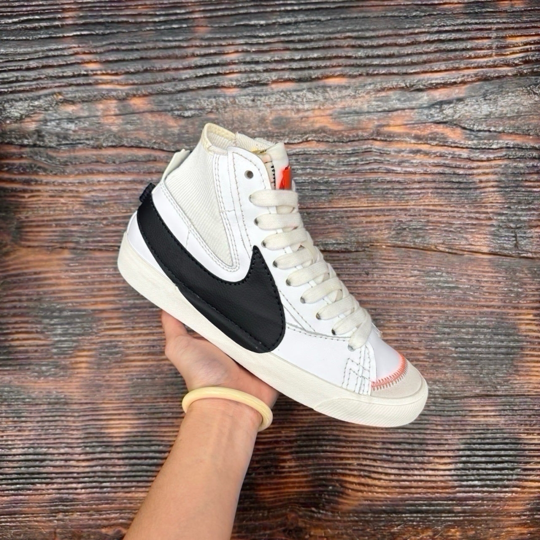 CS4372 - NIKE BLAZER MID JUMBO WHITE BLACK - 42