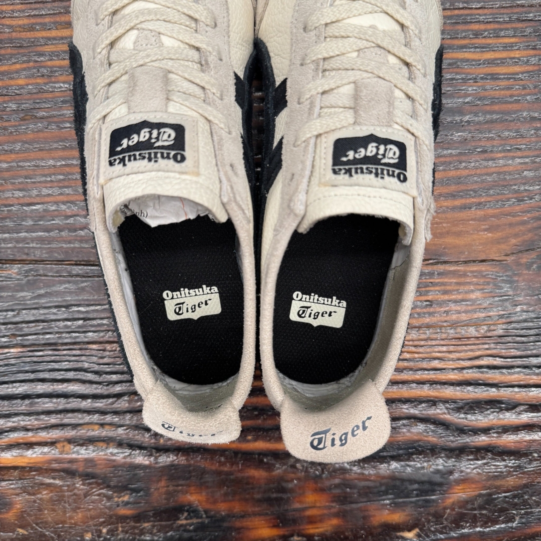 CS4376 - ONITSUKA TIGER MEXICO 66 VIN BIRCH BLACK - 37,5