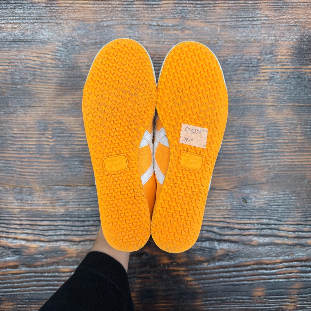 CS4397 - ONITSUKA TIGER MEXICO 66 SLIP ON ORANGE - 39,5
