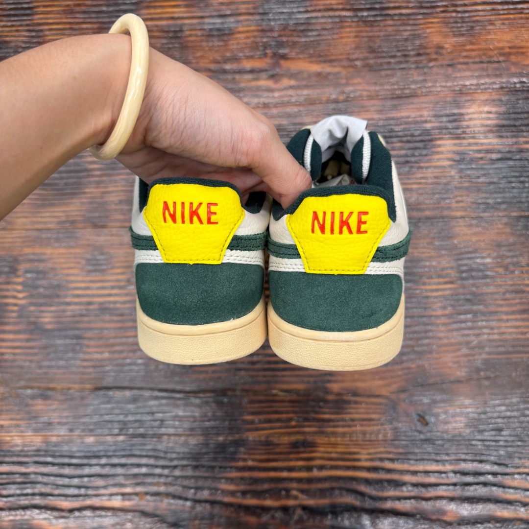 CS4438 - NIKE COURT VISION GREEN - 41