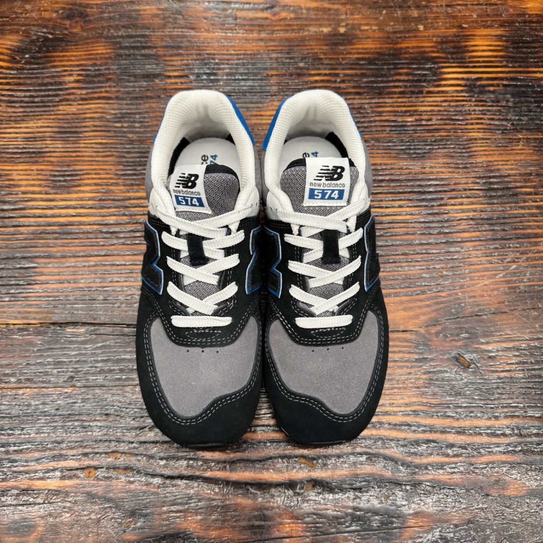 CS4452 - NEWBALANCE 574 BLACK BLUE DS FB