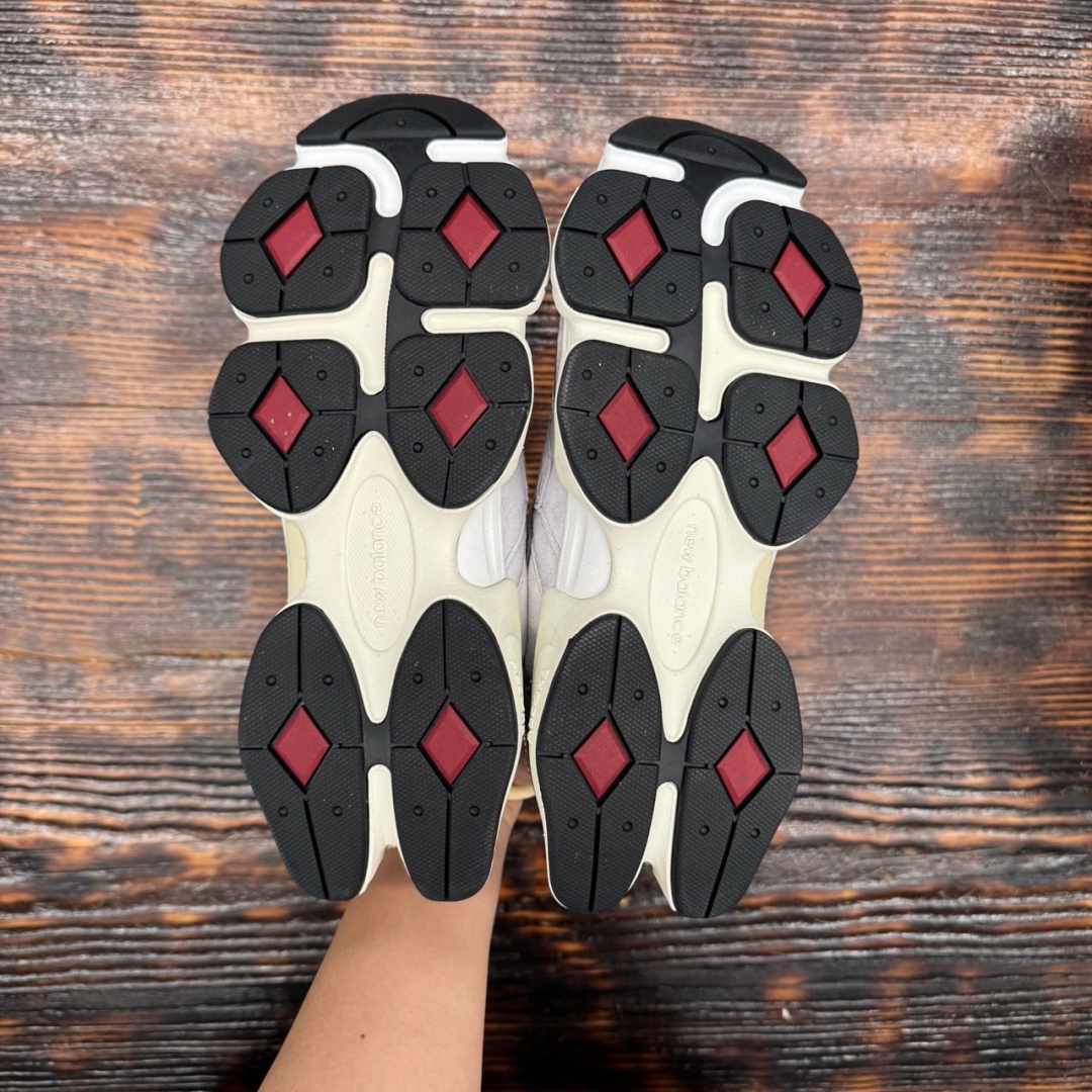 U9060GRY NEWBALANCE 9060 RAIN CLOUD GREY DS FB