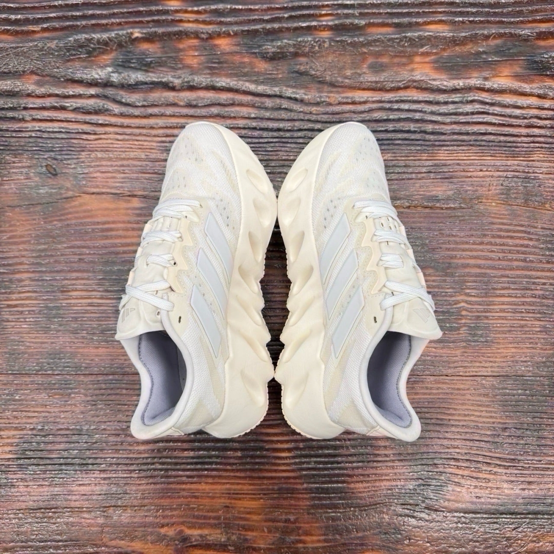 CS4734 - ADIDAS SWITCH FWD WHITE - 37