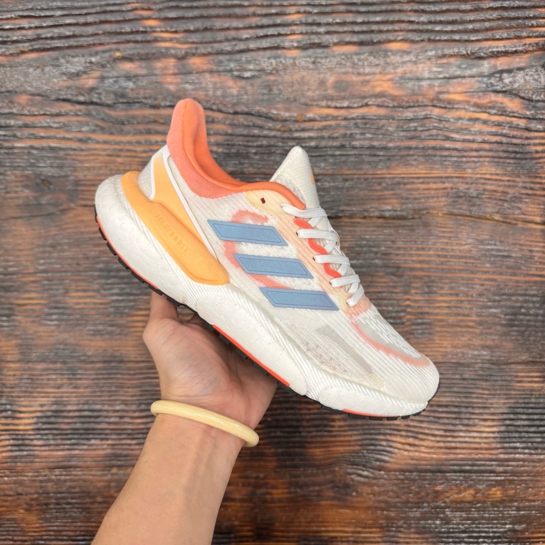 CS4735 - ADIDAS SOLARBOOST 5 - 37